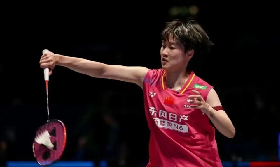 全英羽毛球公开赛今天开始各单项1/4决赛，中国队率先登场的陈雨菲2-0击败泰国的