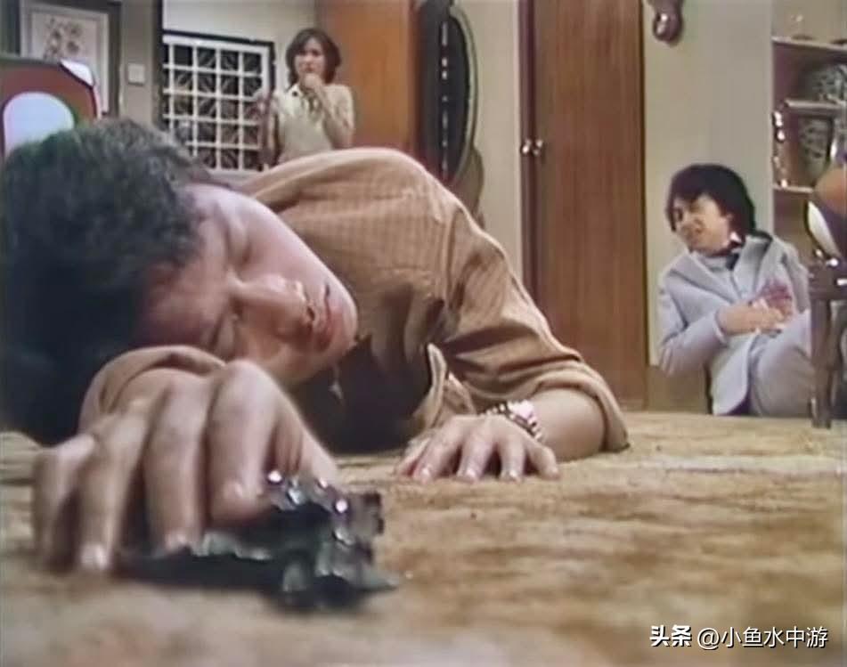 1980年香港丽的电视剧《浮生六劫》里最震撼我的一幕。可惜刘志荣和张国荣都已离世