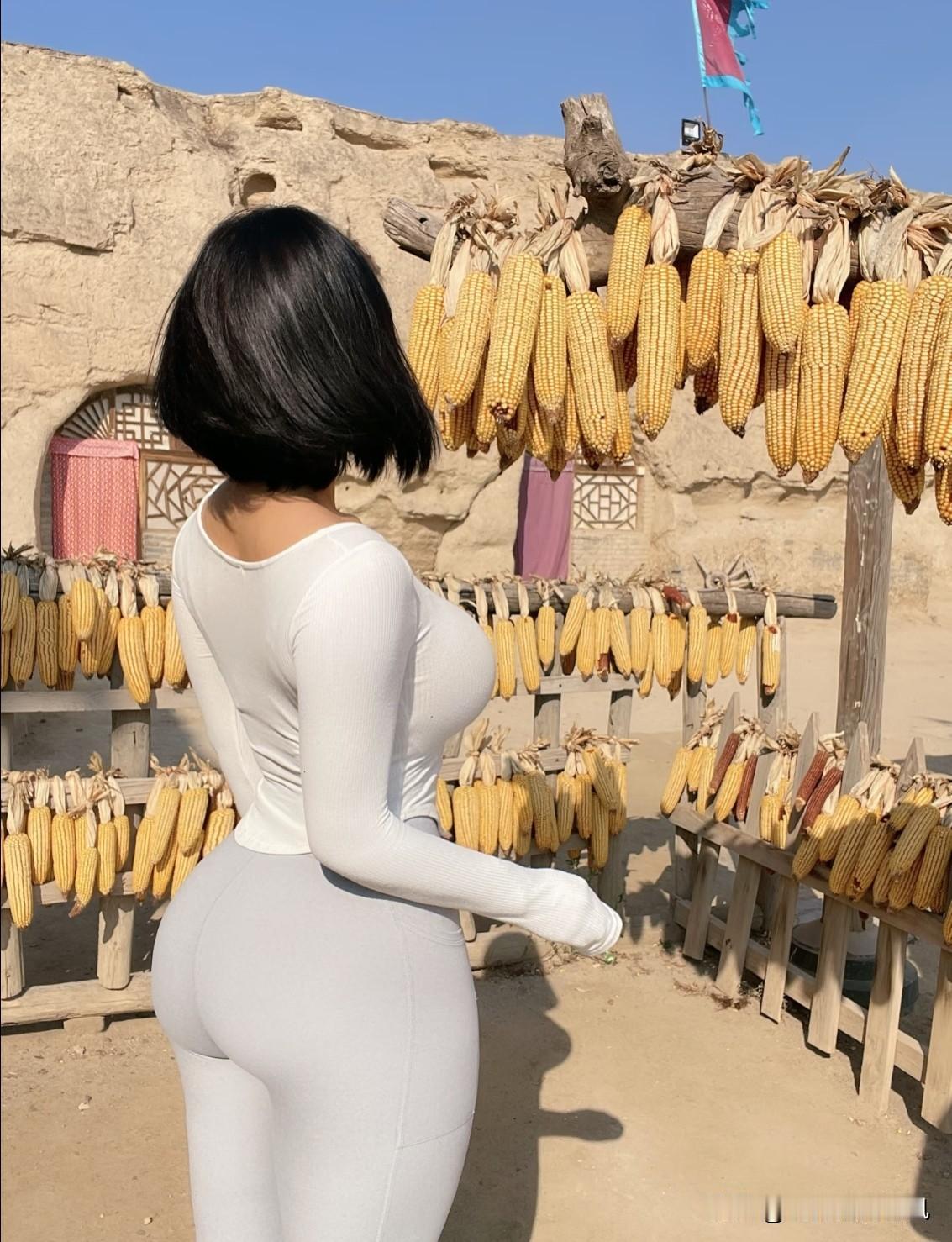 其实对我最好的人，从来都不是说得多好听的那种。
 
可能是爸妈，不管你混得好赖，