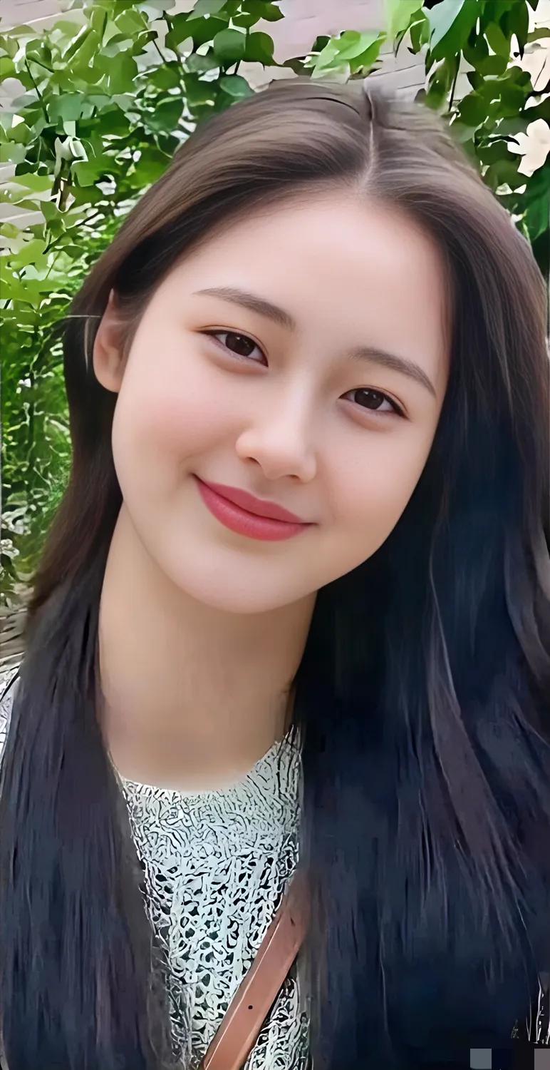 疯狗面前，不会因为你是好人就不咬你；小人面前，不会因为你是君子就不坑你。

都说