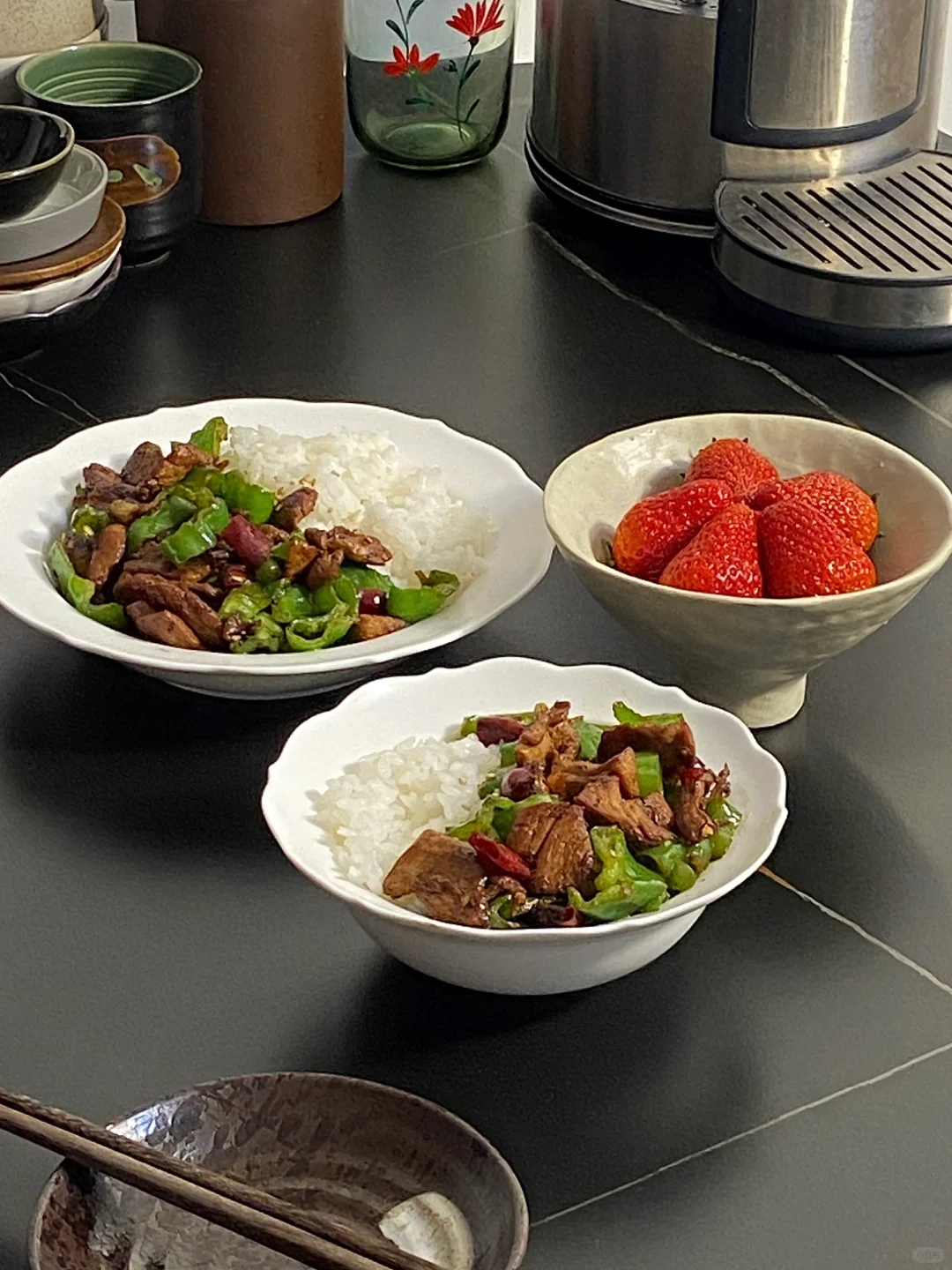 辣椒小炒肉盖饭🥢