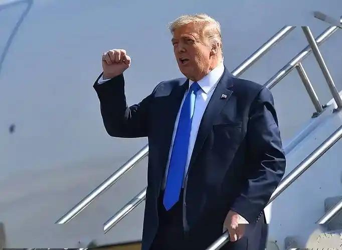 美国总统外访安保，先遣队要提前数周完成布防，大家都好奇美国总统外访的安保到底有多