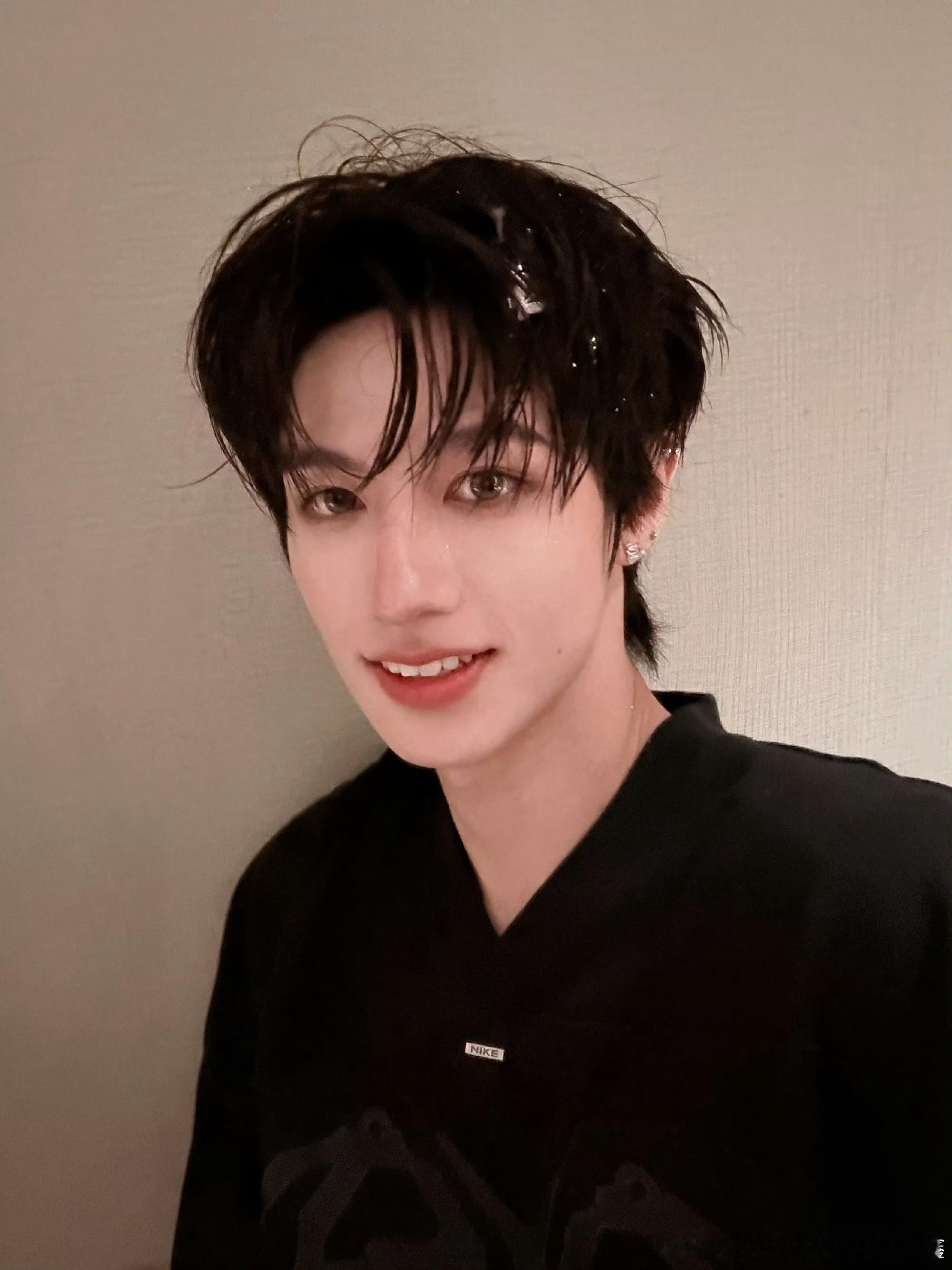 朱志鑫大家有什么想和我说的朱志鑫大家有什么想和我说 今天很棒！！ 