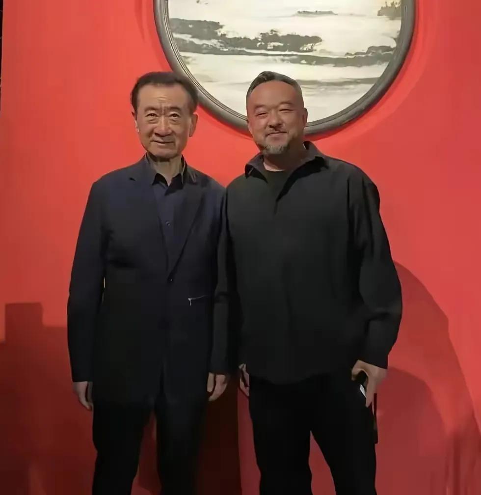 万达在瘦身，万达的领袖人物也在瘦身啊！
         有钱难买老来瘦，这句话