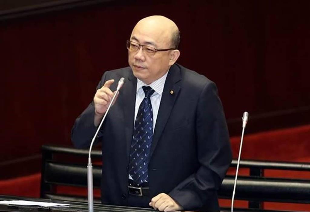 郭正亮 这回在岛内算是捅了马蜂窝：大陆 在台东常态巡航，实质统一 的路子已经走上