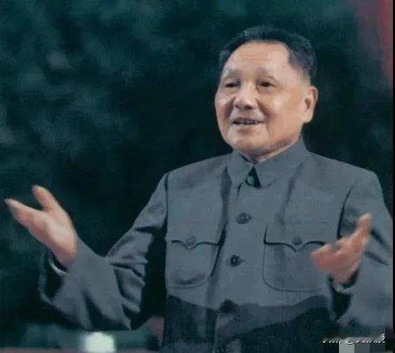 “长期以来，为什么不把实情报告国内？”回答是：“不敢讲”
邓公诞辰120周年。改