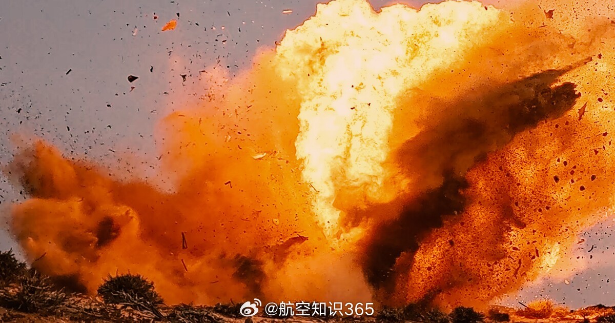 【美陆军扩大试验场向私营防务企业开放】美国陆军部长丹·德里斯科尔8月7日宣布，陆