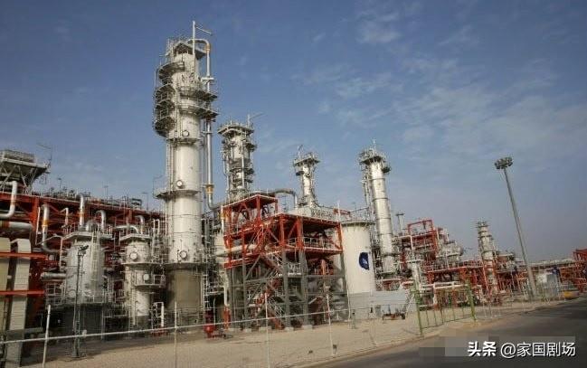 尽管特朗普否认他对此事“毫不知情”，但以色列对伊朗南帕尔斯天然气田的空袭，实际上