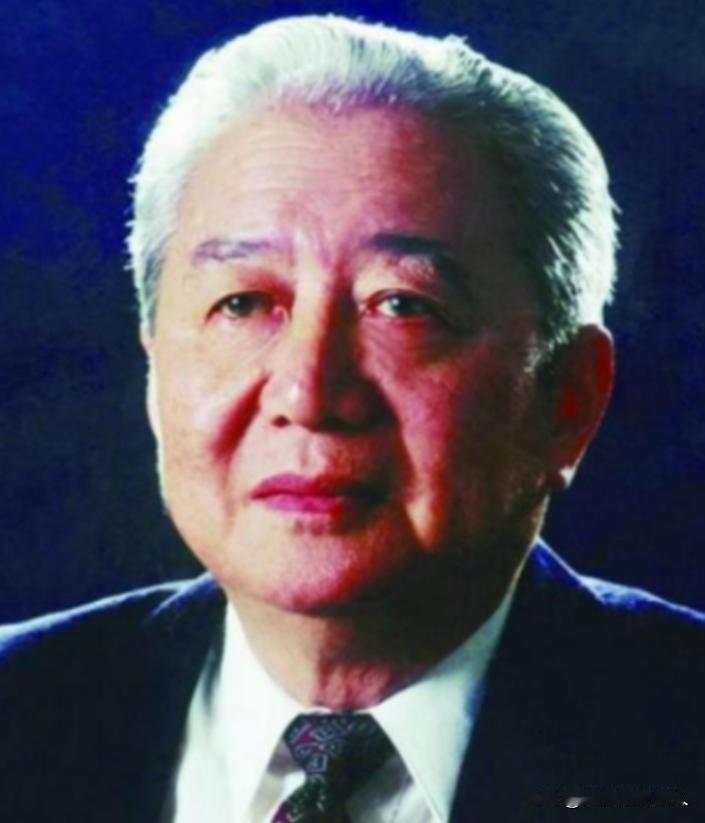 “我们上当了！”2001年，美国一招让我国堆积如山的己内酰胺产品变成废品，中石化