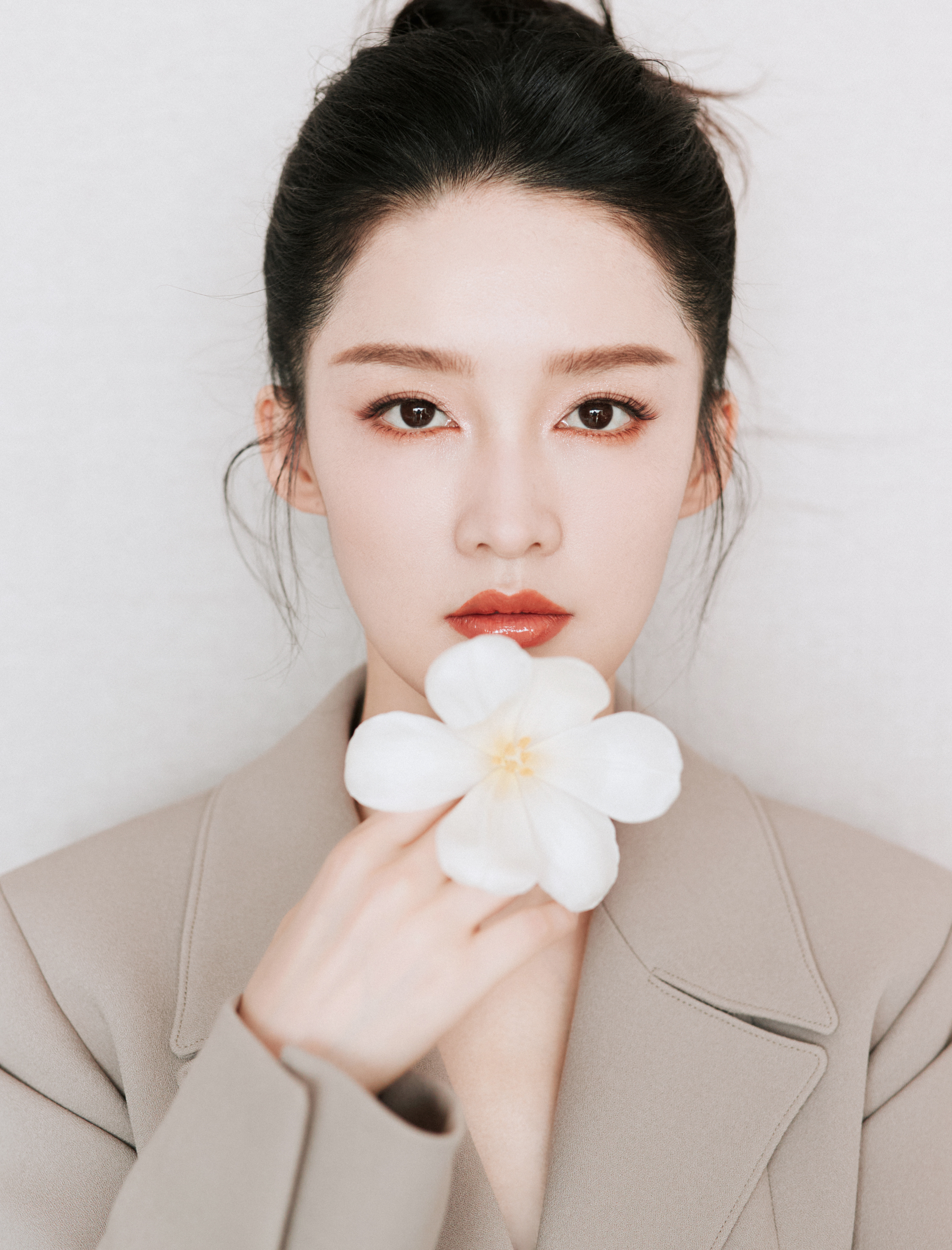 👠李沁 