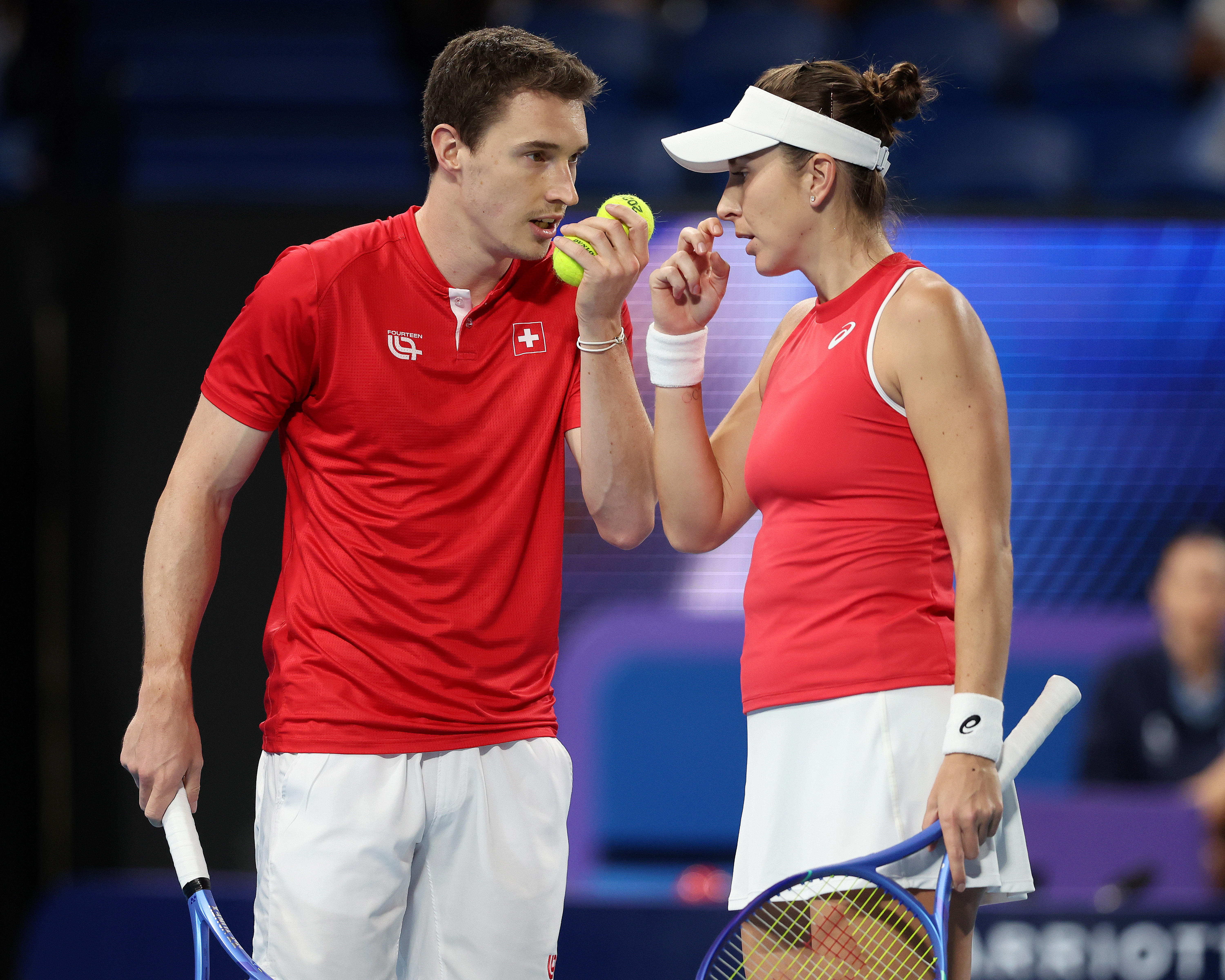 🇨🇭瑞士队挺进四强2026联合杯珀斯赛区1/4决赛混双决胜，本西奇/保罗以6