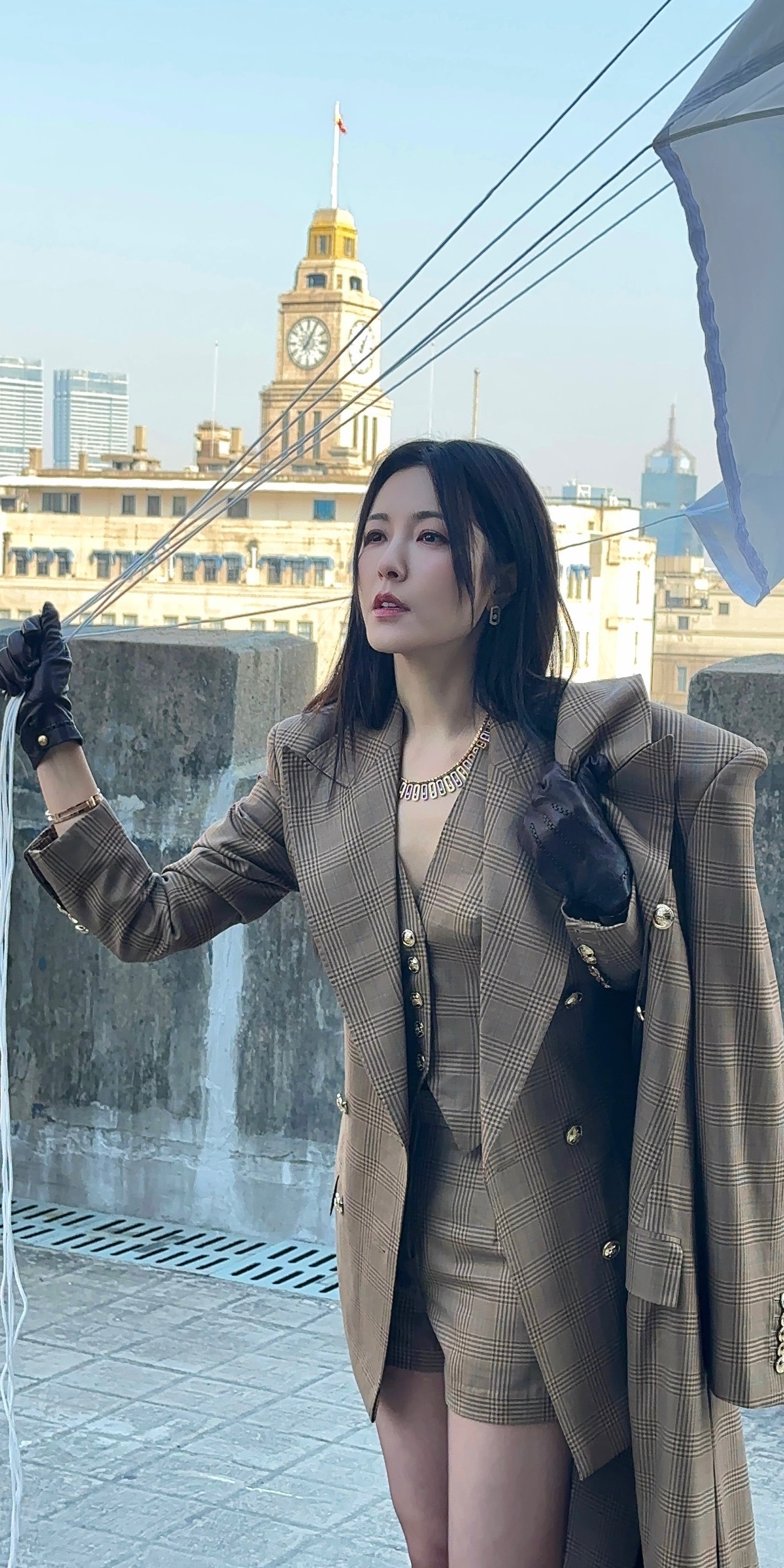 曾黎壁纸精选：冬日咖啡色彩与味道。曾黎