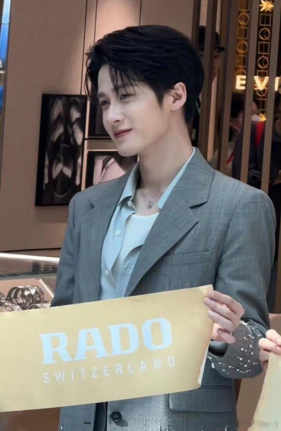 檀健次直播檀儿的生图牛成这样！！！！ 