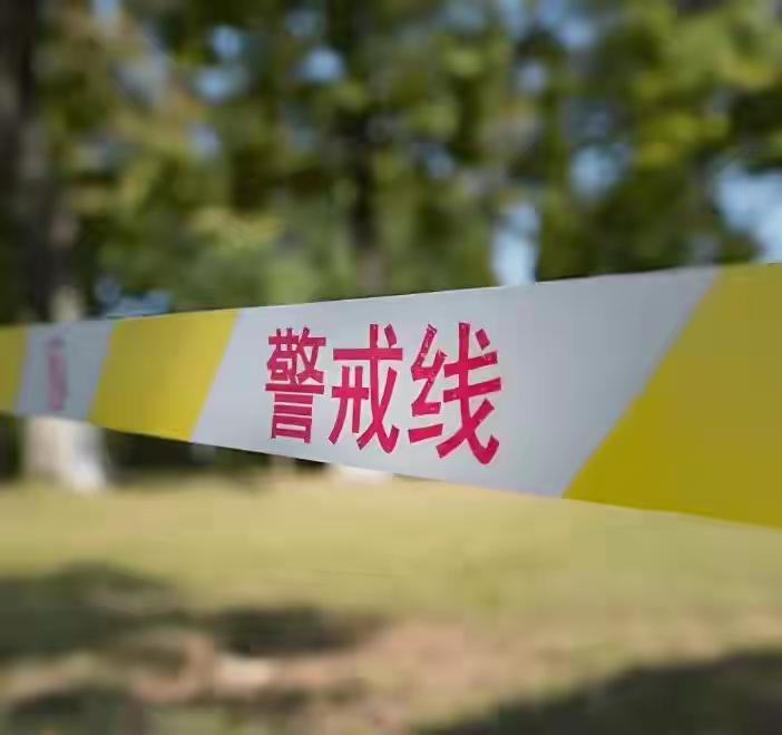 卖淫女子坠亡案：嫖娼男子与介绍人一审被判赔30余万元
 
在一则备受关注的案件中