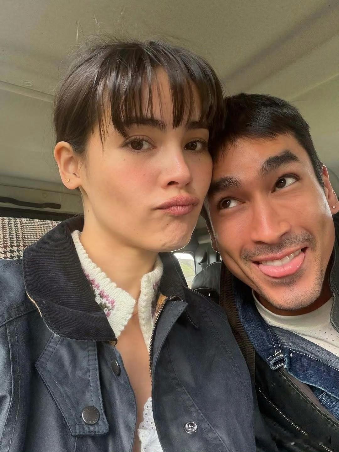 Nadech、Yaya。。蜜月中的一对璧人。。[鼓掌][鼓掌]
