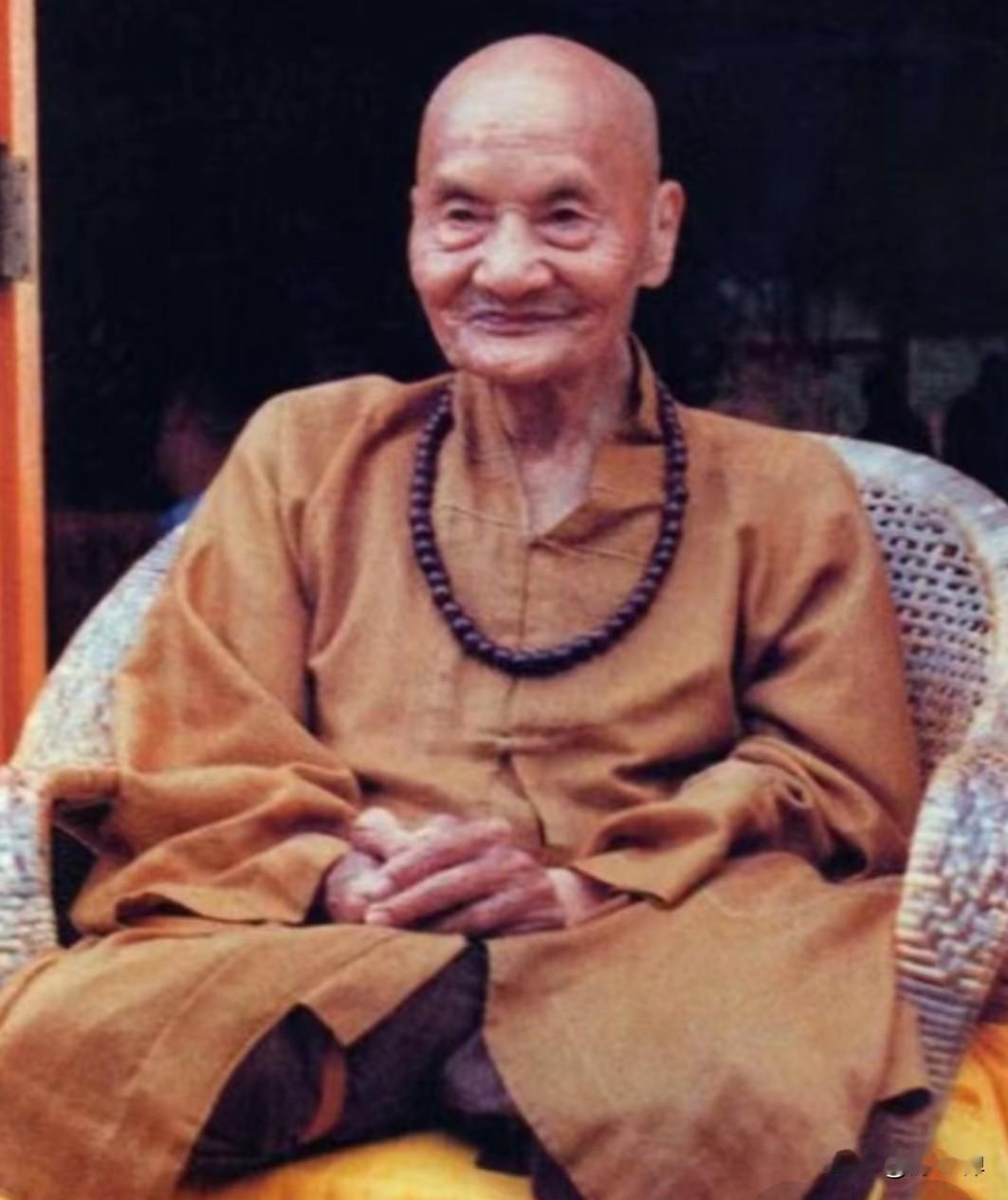 广钦老和尚说：“不要为病苦生烦恼，肉体，不去理它也就好了。肉体的病是小病，贪、瞋