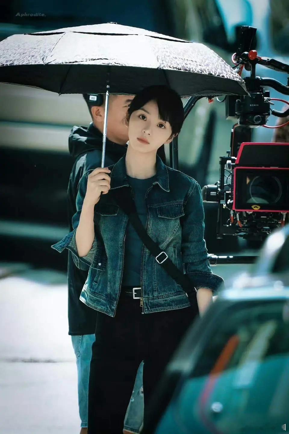 第一眼刘浩存章若楠[费解]，最后发现是田曦薇[裂开] ​​​