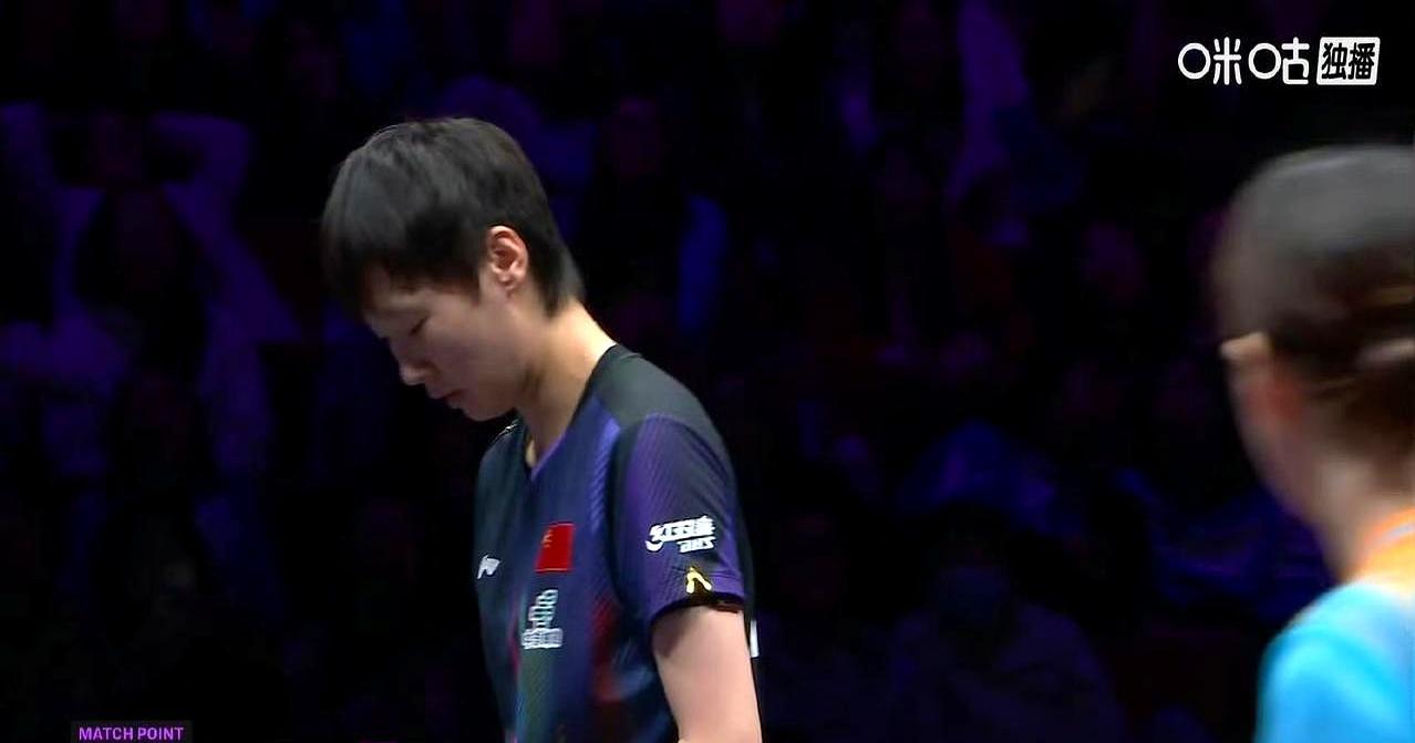 王曼昱对日本选手6年的连胜，18分钟就断了。
 
三局加起来只拿15分，0比3输