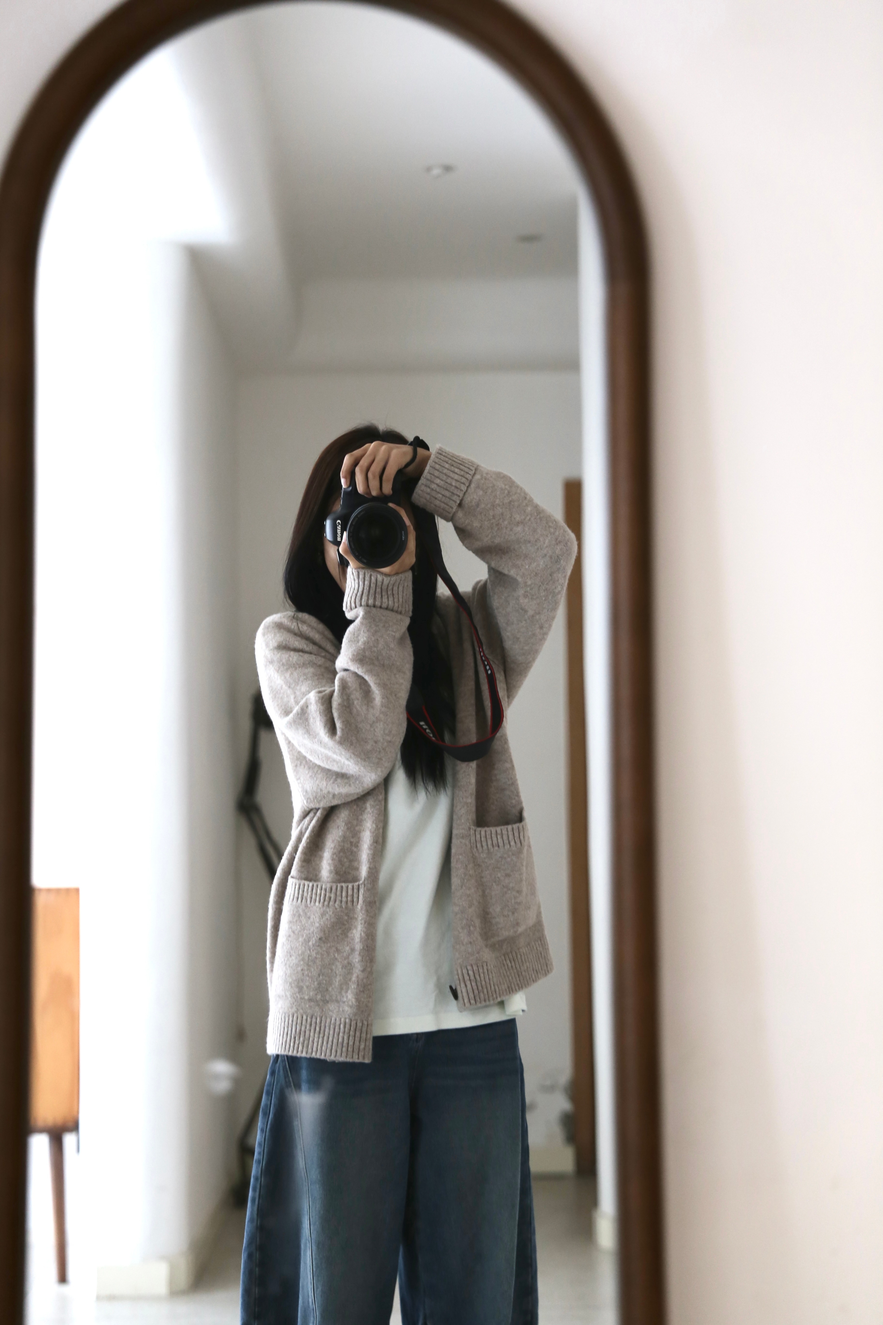 牛哇～阿维塔首家向港股递交IPO申请的央企新能源车企！！三年四车、连续8个月销量