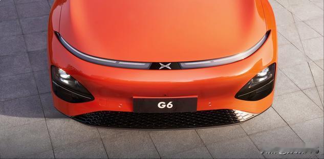 #纯电卷王小鹏G6限时立减2万元#小鹏G6，超智驾轿跑SUV！

小鹏G6的外观