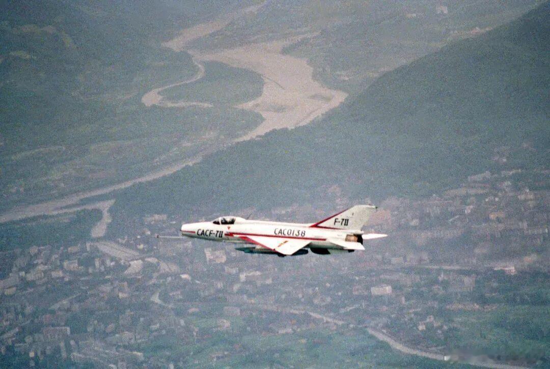 J7Ⅱ战斗机满满的80~90年代的回忆。中国空中力量烽火问鼎计划