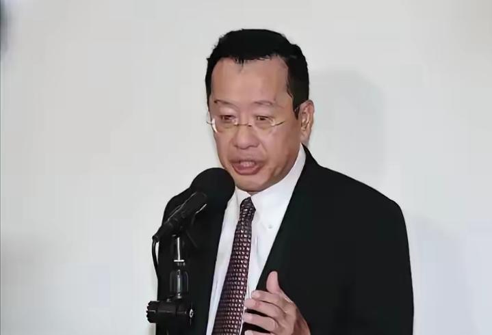 ”就在刚刚，台“国防部”发布声明
​台军出大事了！1月8日，一架F-16V战机坠