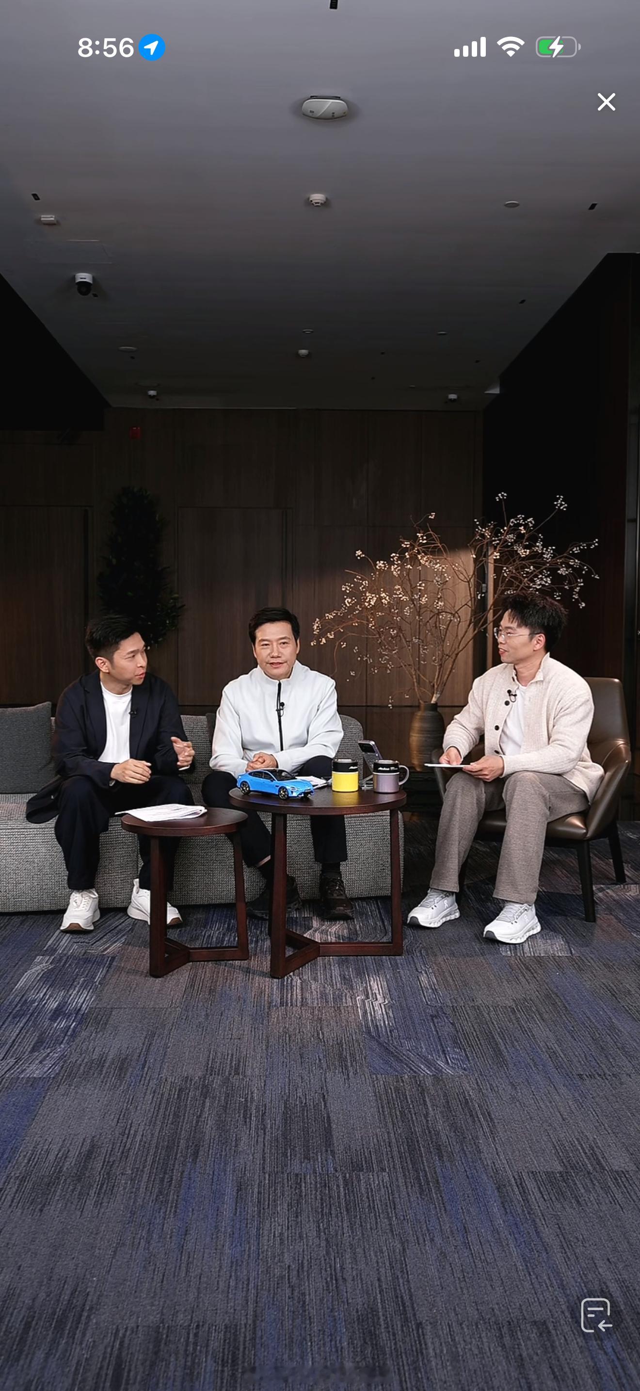 雷军又又直播了 简直劳模 