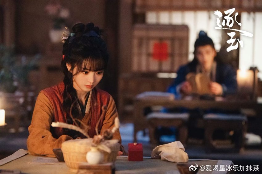 人不犯她小白兔人若犯她大灰狼《逐玉》太好看了田曦薇长着一张白兔脸，这个凶萌凶萌的