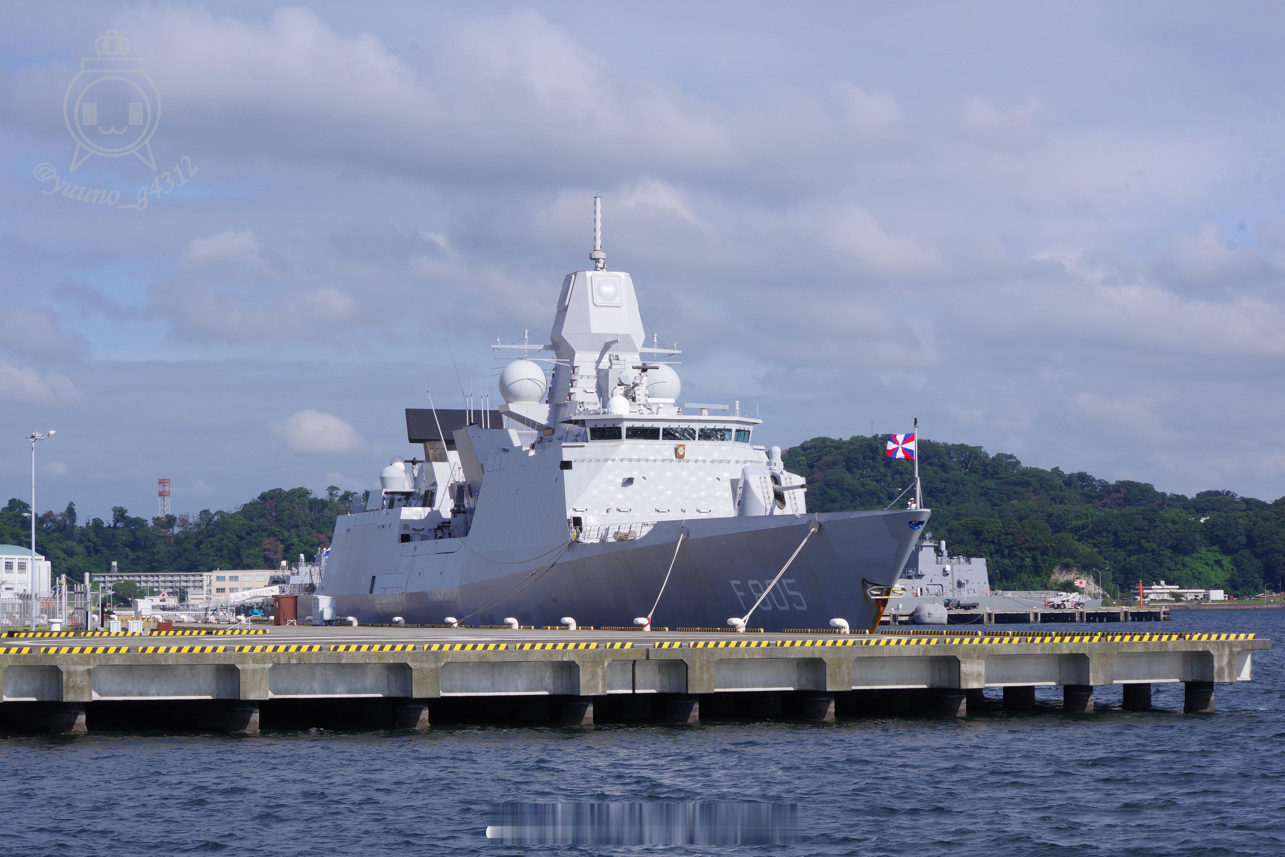 🇳🇱HNLMS Evertsen（F805）于昨日早些时间在Den Held