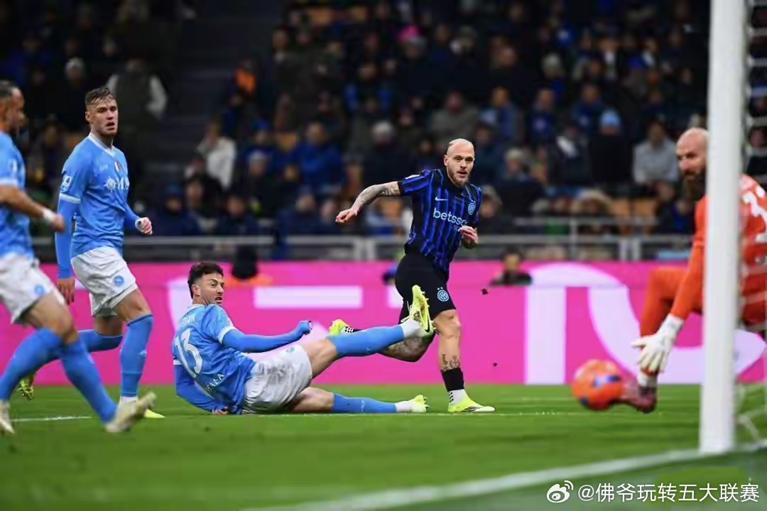 德比绝杀+意甲绝平！巴萨 巴萨3-2力克皇马登顶，国米2-2憾平那不勒斯西班牙国