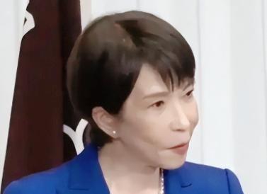 日本政坛这下彻底定调了！当地时间2月18日特别国会一召开，现任高市内阁就集体辞职