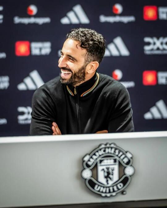 阿莫林：我没有塔帅那么多时间，曼联不一样