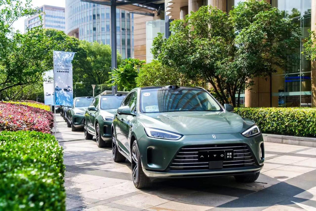 NCA智驾领航已激活，即刻感受城市智趣 