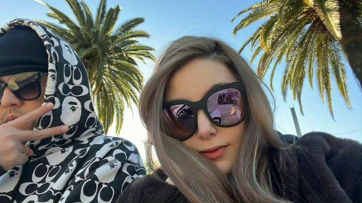 和老婆的自拍[心] ​​​