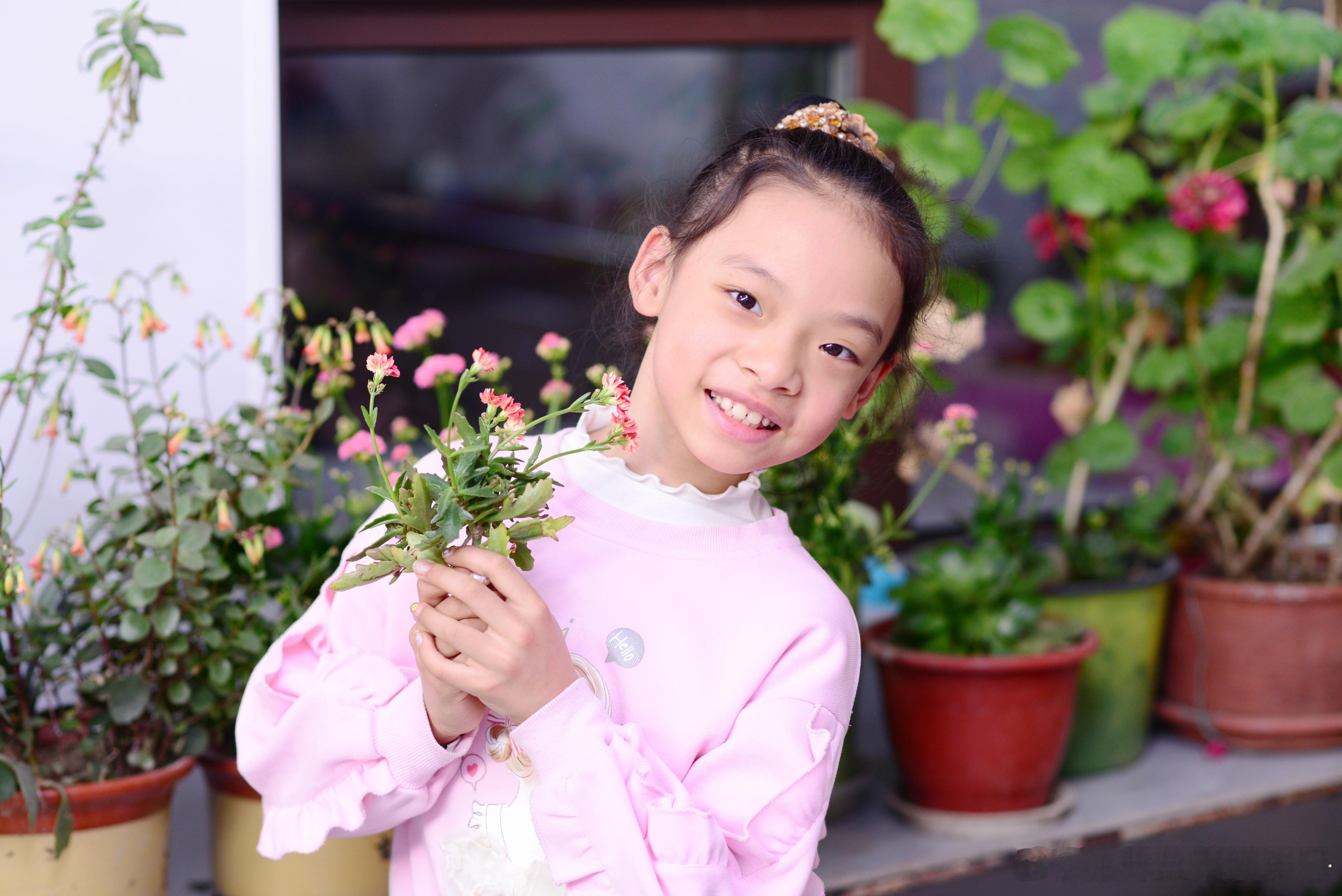 #我与家人合个影#桐桐和哥哥姐姐们，一年一度大联欢[哈哈][哈哈][哈哈][哈哈