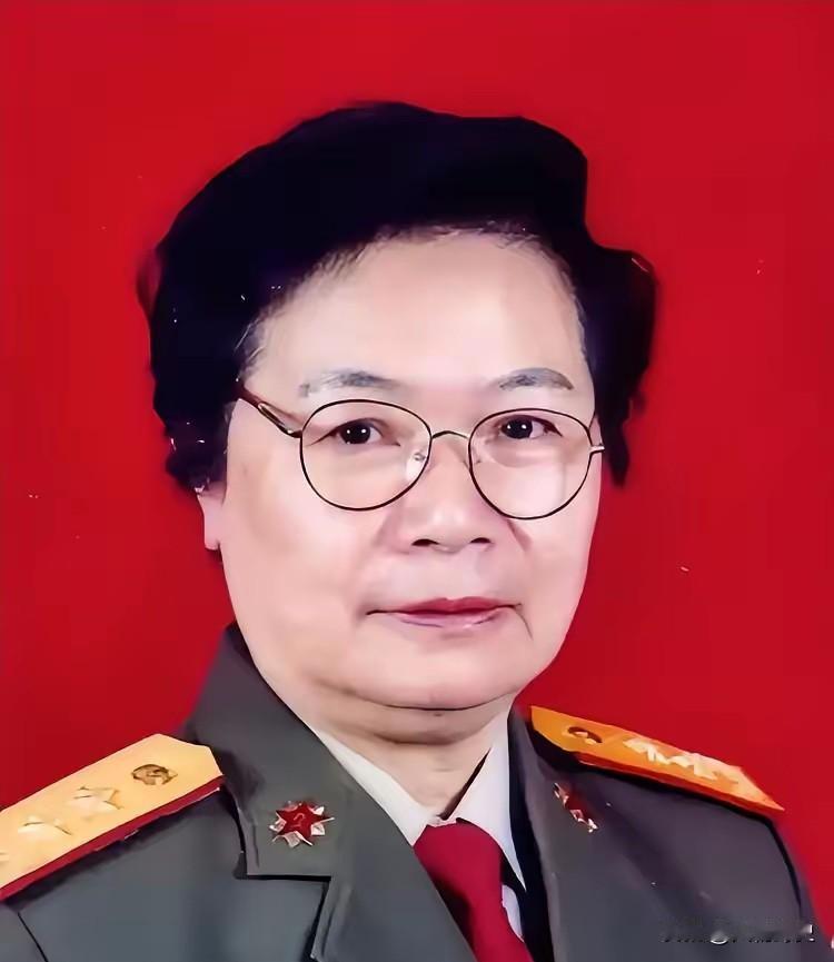 聂力，女，重庆江津人，中国人民解放军高级将领，​​1930年的上海，聂力出生才几
