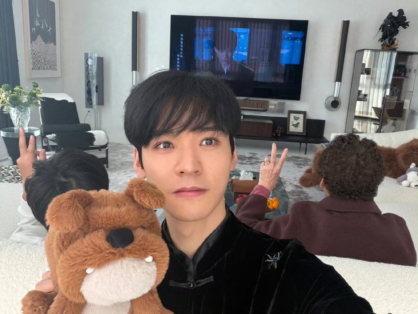 龚俊凤舞九天海报龚俊凤舞九天妆造龚俊凤舞九天一番男主陆小凤海报来了  ，斗笠加胡