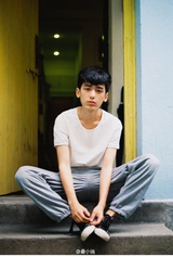 小帆帆玩玩汽车