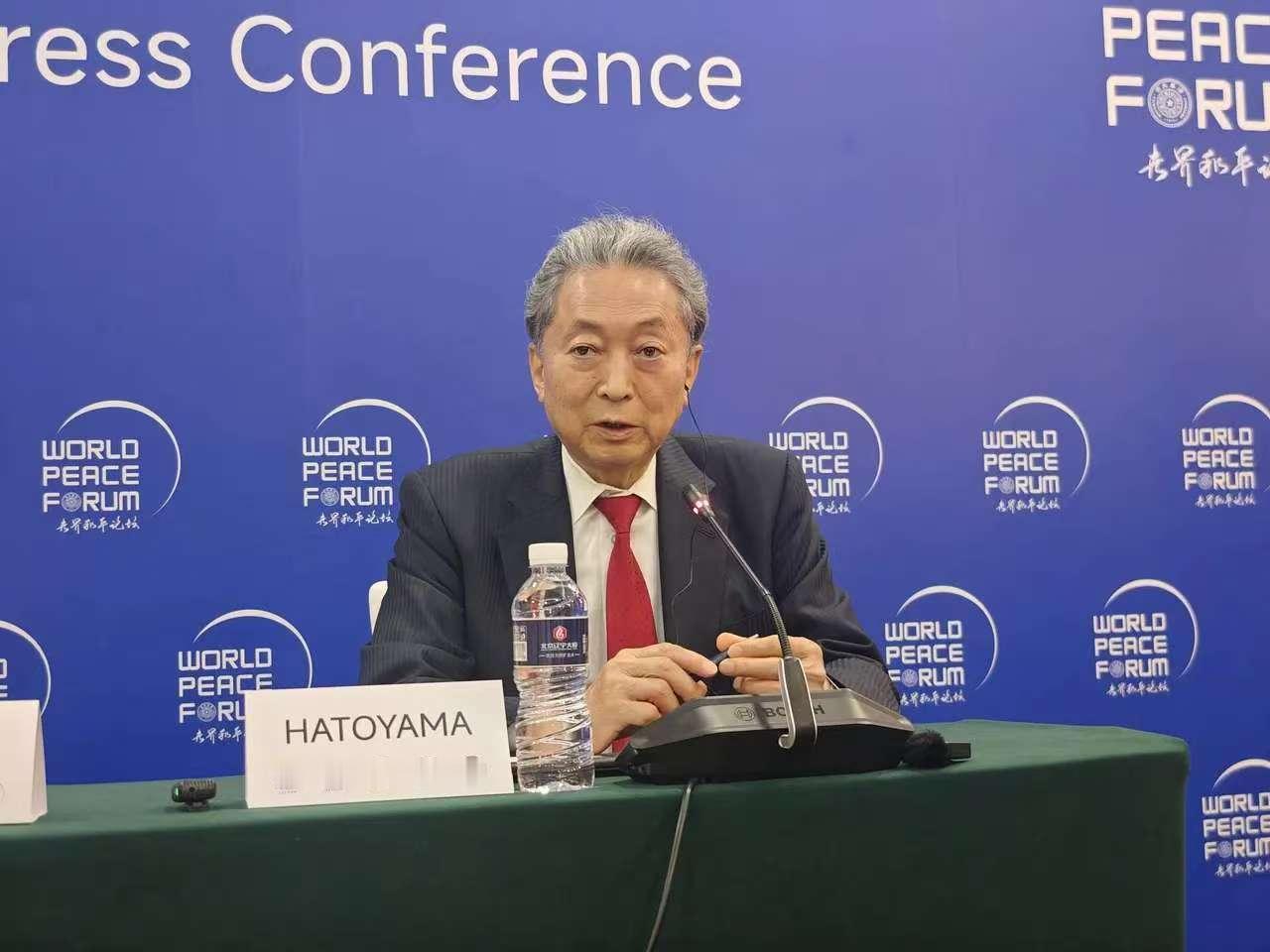 日本前首相鸠山由纪夫这次可能真的急了！在近期，据媒体报道称，鸠山由纪夫居然在社交