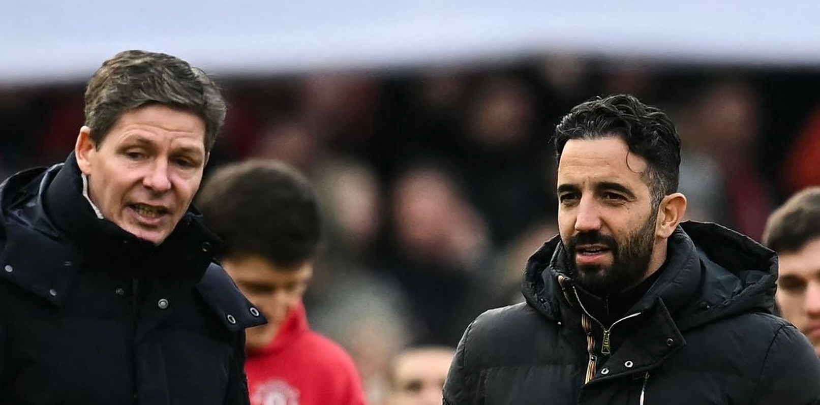 昨天直播有个粉丝提问：曼联和水晶宫球员谁更强？两边都是3421，如果曼联球员强却