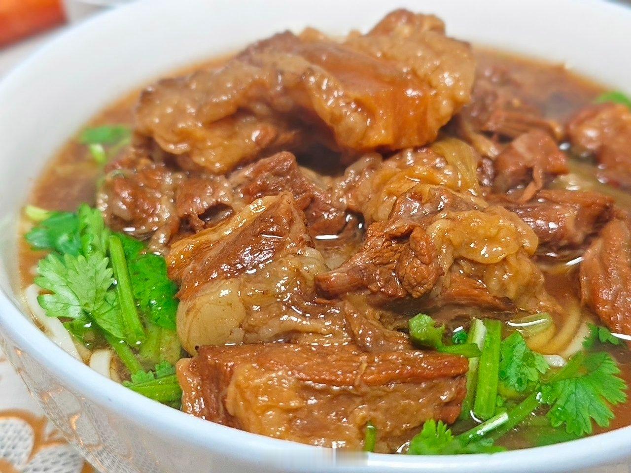 牛肉面浅吃一碗 