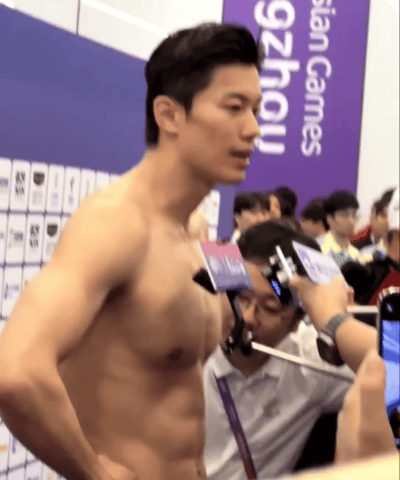 我滴………已梆硬