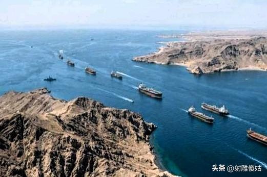 伊朗方面正式回应，他们并未封锁霍尔木兹海峡，只是战争时期，需要对经过该海峡的船只