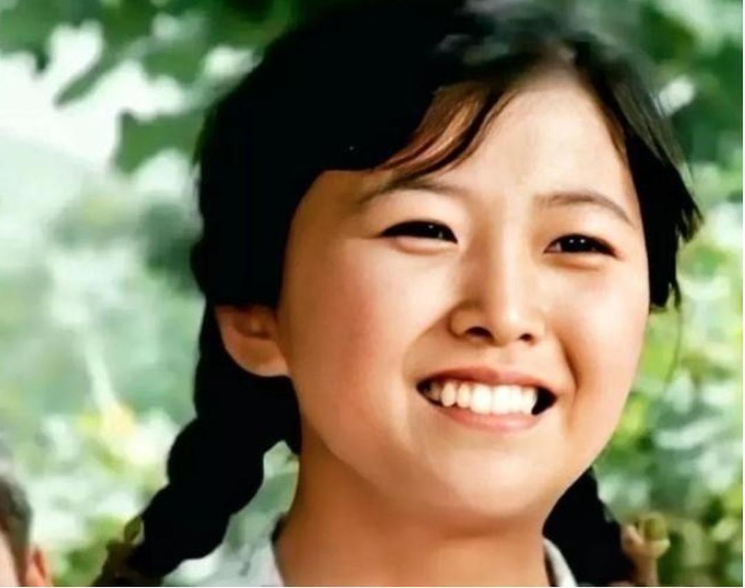 1979年上海知青执意留守农村，新婚夜被妻子打伤撕稿，却坚决拒绝回城
 
197