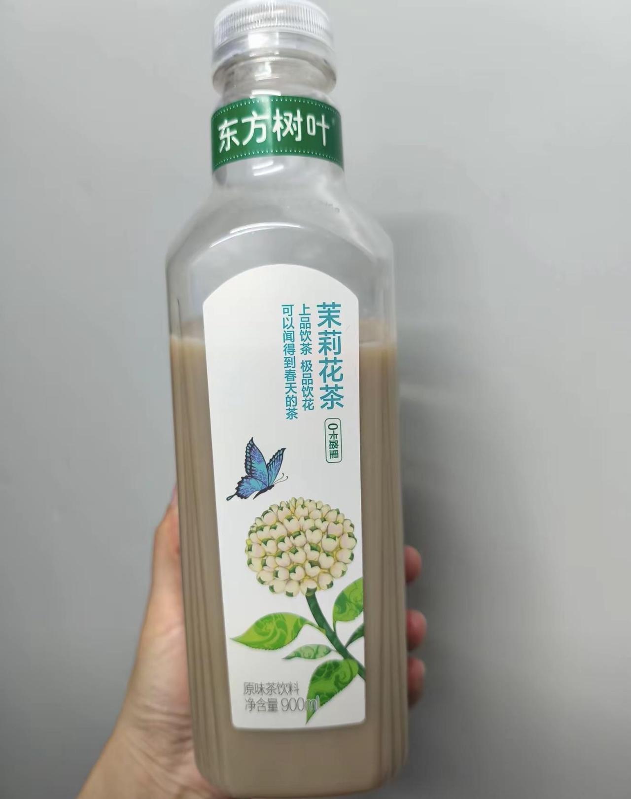 等我减肥成功，我也买一件碎花裙。感受一下POLO衫的深情......