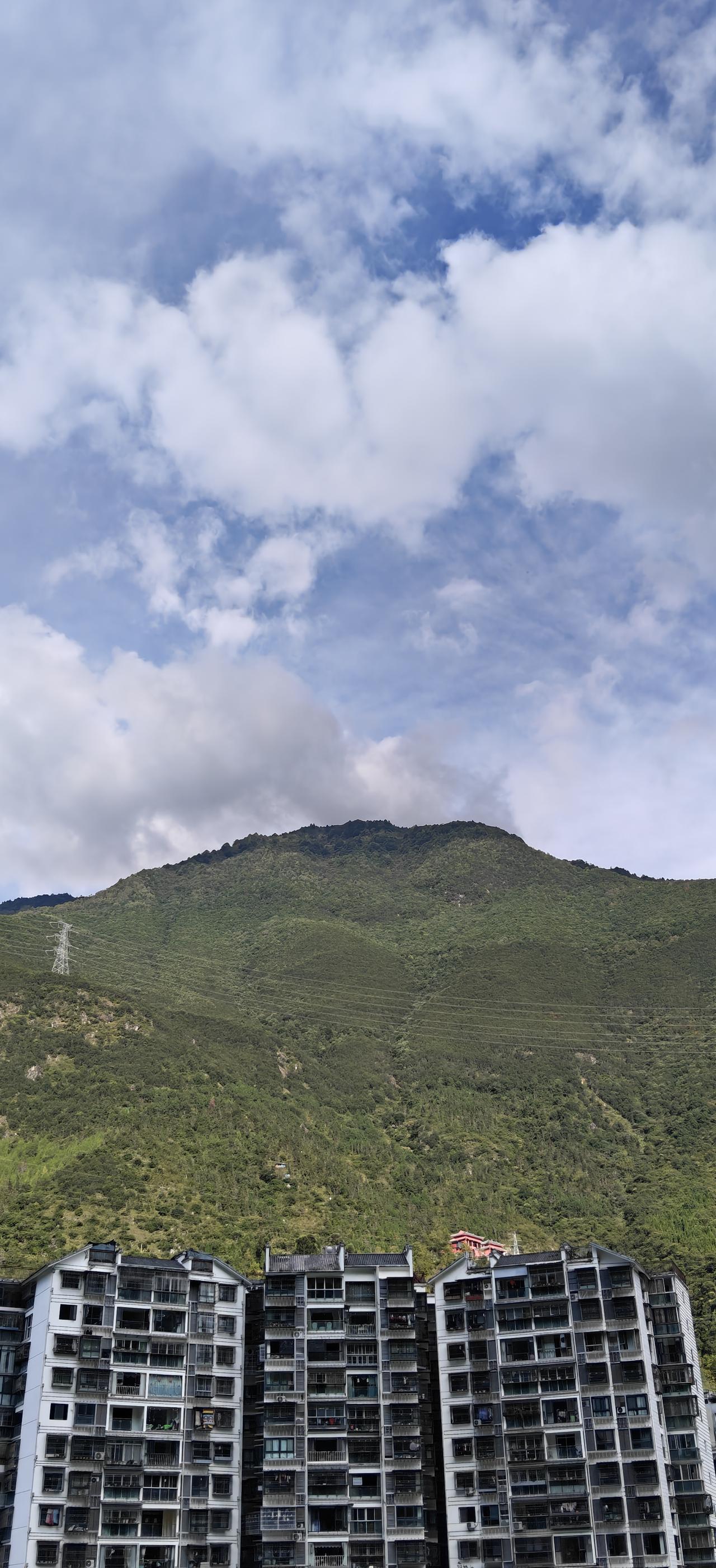 大山深处的风景分享山里的风景很美！美得让人留恋往返！很不舍！