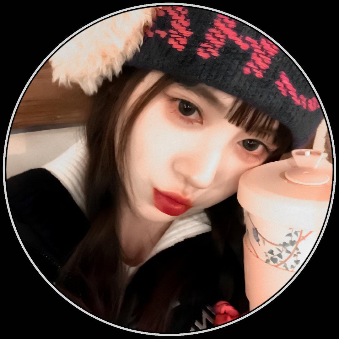 鞠婧祎圆框头像 非粉🚫拿🚫二改/二创可加水印贴纸喜欢关注  专栏 · 鞠婧祎