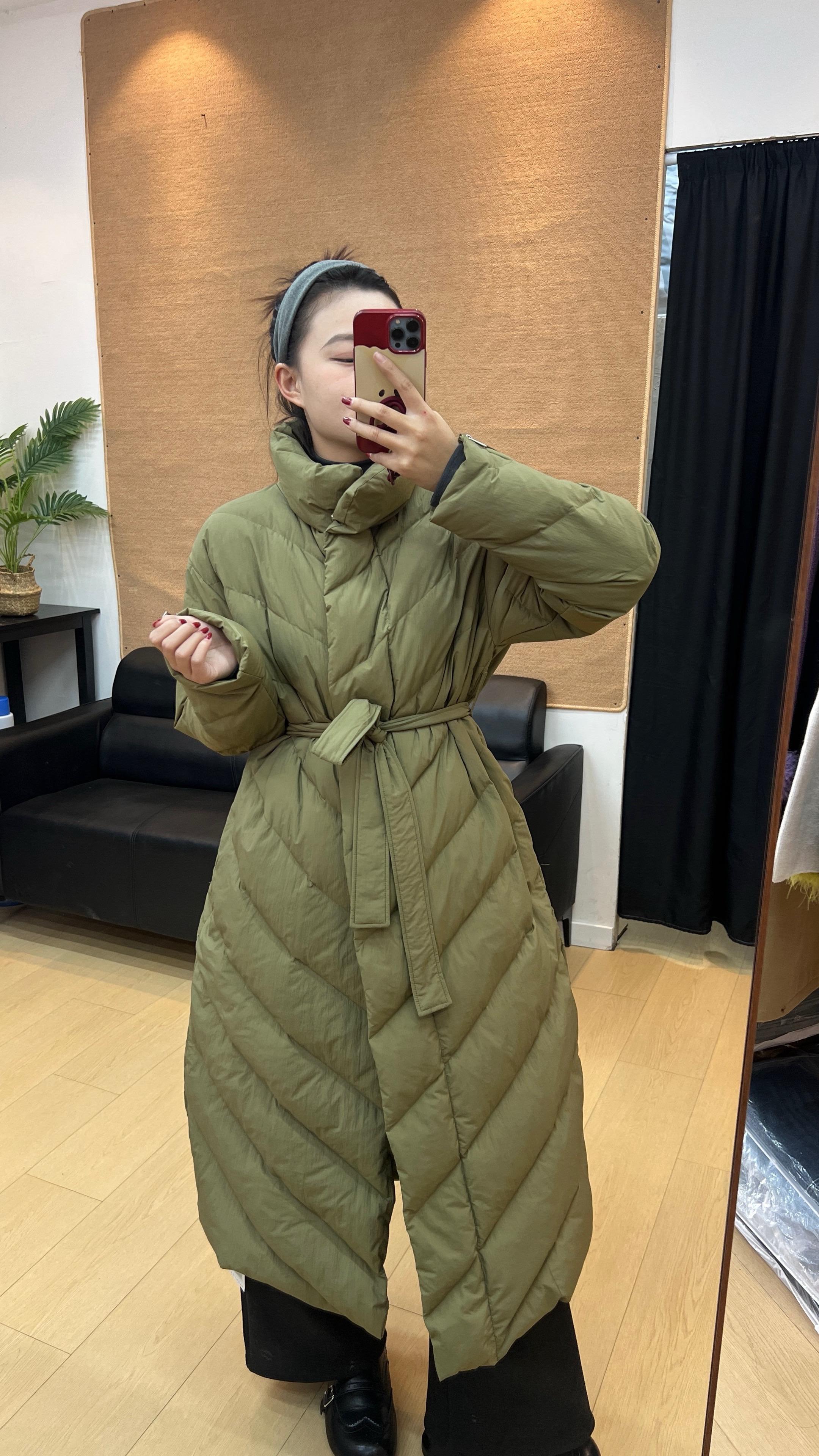 这一年 无论好与坏都快结束了。是成长是经历 旧事归于尽 往事清零 一切...