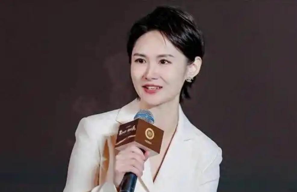 你发现没有，现在有些事儿挺有意思：道理讲不通的时候，手速倒是挺快。
视频没了，评