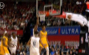 斯威德不沉球三分[666]本场继续稳定发挥，三分9中4nba夏季联赛 ​​​